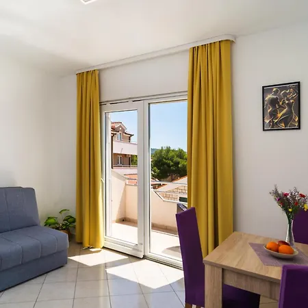 1 Bedroom Stunning In